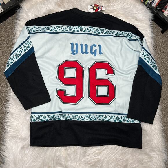 YUGIOH DARK MAGICIAN HOCKEY JERSEY YU GI OH ANIME SHIRT YUGI 96 BOXLUNCH - Picture 5 of 9